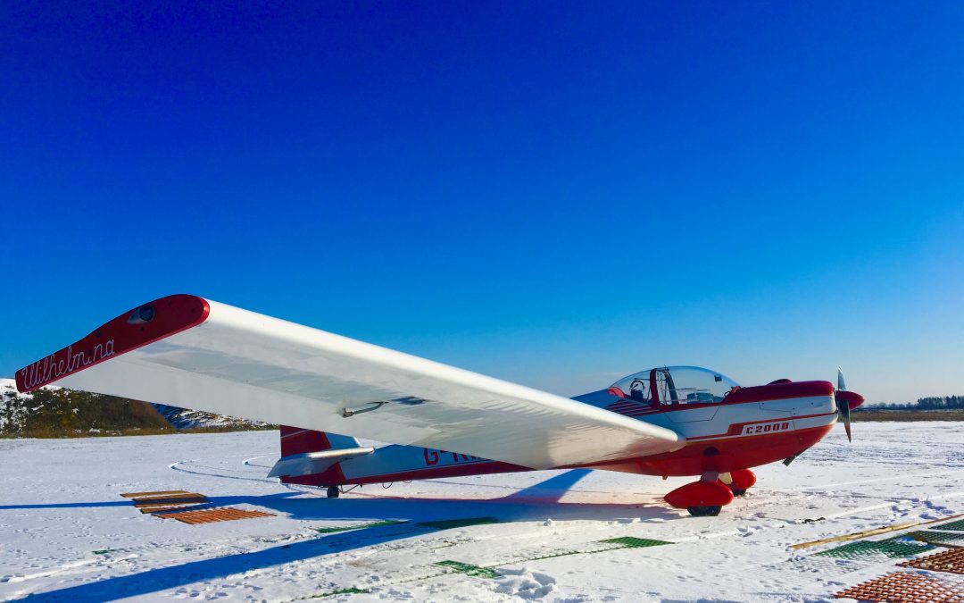 Motorglider in the snow